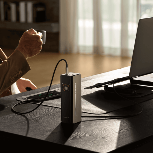 Batterie externe EcoFlow RAPID Pro (27 650 mAh, 300 W, câble intégré 140 W)